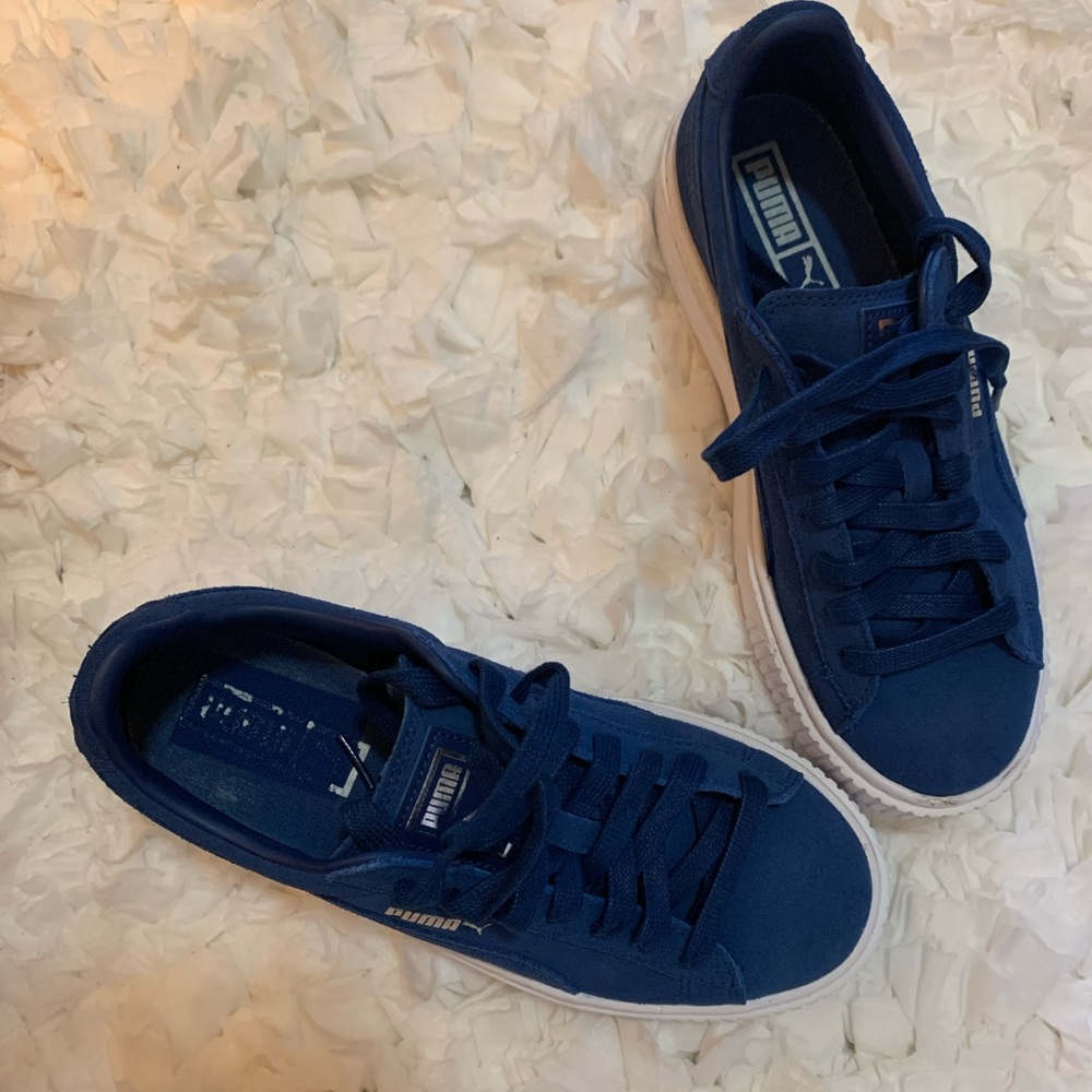 Puma Sneakers